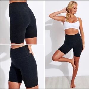 Beyond Yoga Grey Space Dye Biker Shorts Size S